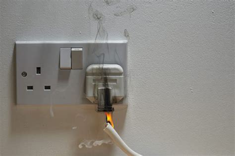 electric fuse box smells|Guide to Resolving an Electrical Burning Smell in Your House.